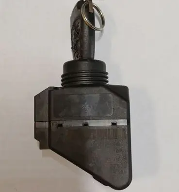Mercedes-Benz E W210 Ignition lock 2105450208