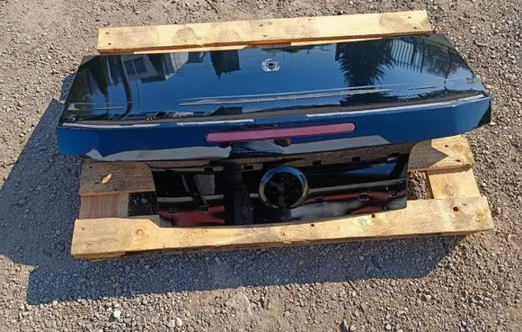 Ford Mustang V Tailgate/trunk/boot lid