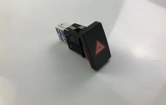 Volkswagen Golf VI Hazard light switch 5K0953509A
