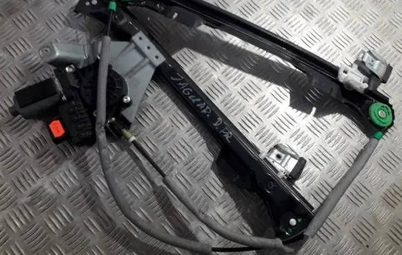 Jaguar X-Type Sliding door window regulator with motor