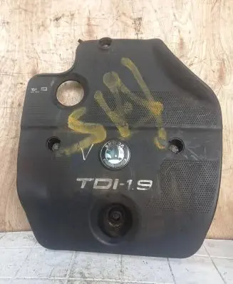 Skoda Octavia Mk2 (1Z) Engine cover (trim) 0381039256