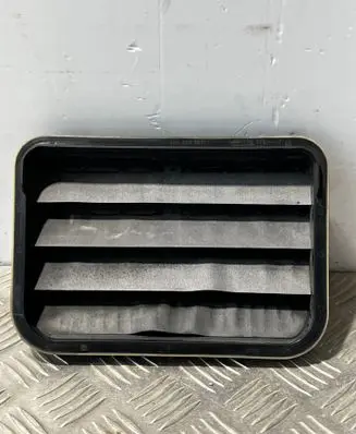 Porsche Panamera (970) Quarter panel pressure vent 7PP819181A