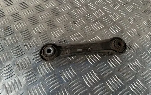 Volvo V60 Rear upper control arm/wishbone 60915K743