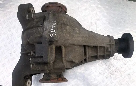 Volkswagen Touareg I Rear differential 0AC525015G