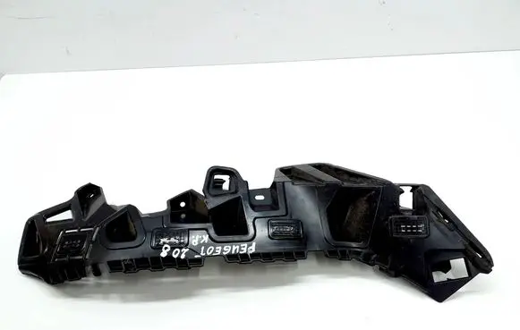 Peugeot 208 Front bumper mounting bracket 9824999580