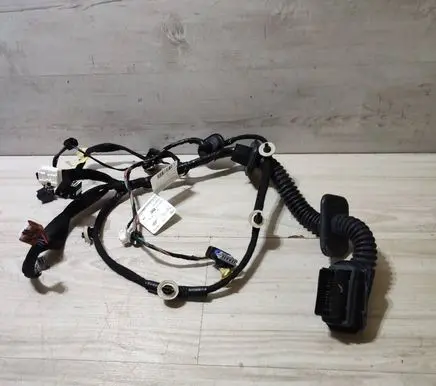 Dacia Jogger Front door wiring loom 241257506R