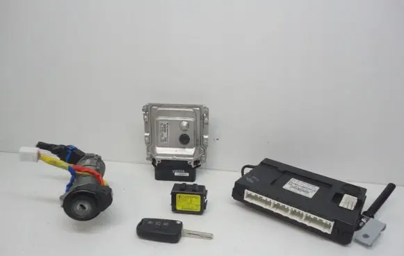 KIA Rio Engine control unit/module ECU 39113-2B301