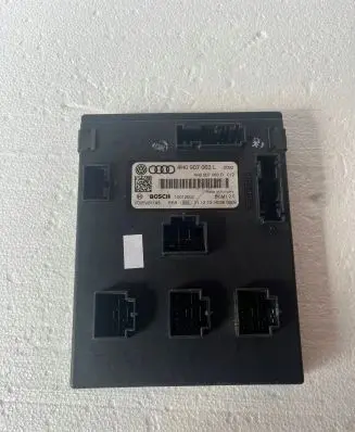 Audi A4 S4 B8 8K Comfort/convenience module 4H0907063L