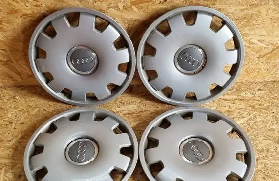 Audi A4 S4 B7 8E 8H R16 wheel hub/cap/trim 4B0601147D