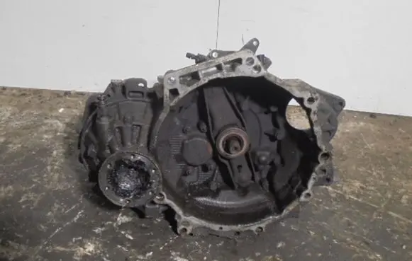 Volkswagen Bora Manual 4 speed gearbox EMR