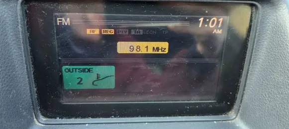 Nissan Primera Screen/display/small screen 