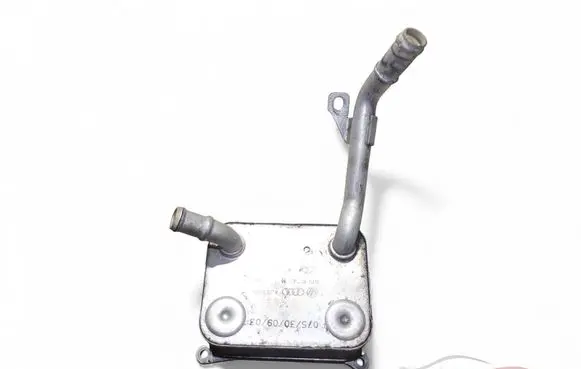 Engine oil radiator