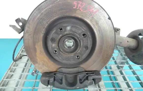 Peugeot 5008 Front wheel hub spindle knuckle IMPRK972544