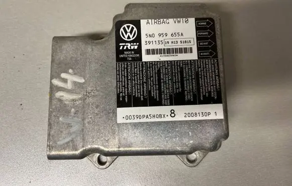 Volkswagen PASSAT B6 Airbag control unit/module 5N0959655A 301135 19H13S1815