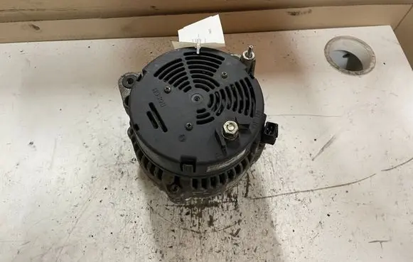 Volvo V70 Generator/alternator 629549 0123515028 X940270