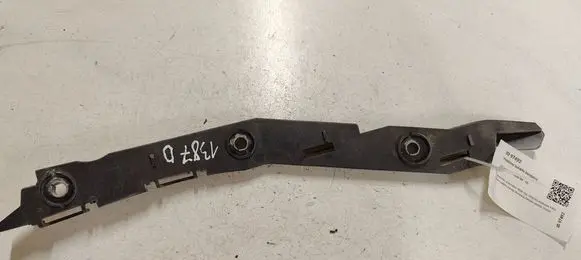 Citroen C4 I Picasso Front bumper mounting bracket 9656670980