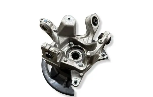 Subaru Forester SK Rear wheel hub spindle/knuckle 