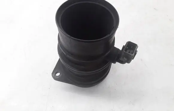 Nissan Almera N16 Mass air flow meter 98090420