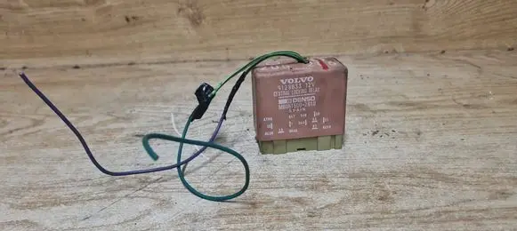 Volvo 850 Central locking relay 9128833