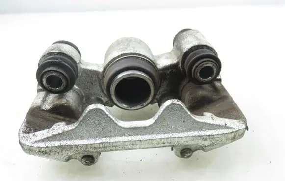 Toyota RAV 4 (XA20) Rear brake caliper 