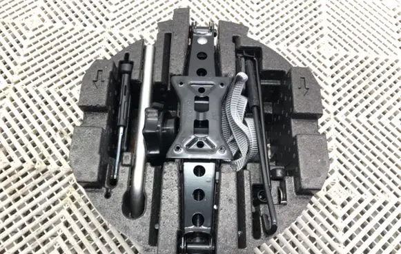 Skoda Kamiq Other interior part 657012115A