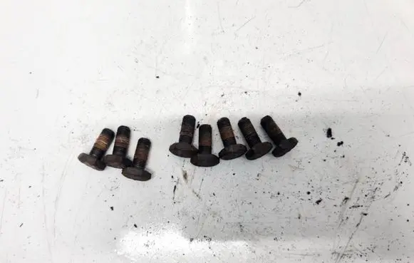 Peugeot 307 Nuts/bolts 