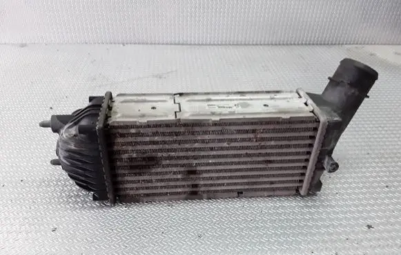 Citroen C4 I Intercooler radiator 9646694680 874824KH