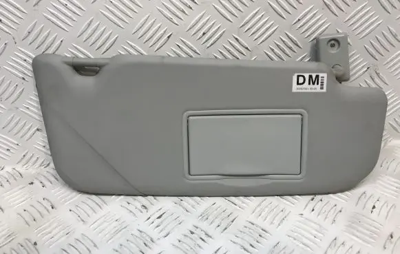 Nissan Qashqai+2 Sun visor
