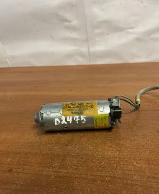 Mercedes-Benz S W140 Intake manifold valve actuator/motor 186385 D2475
