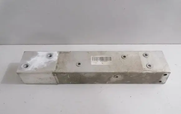 BMW i3 Front bumper shock/impact absorber 6852703