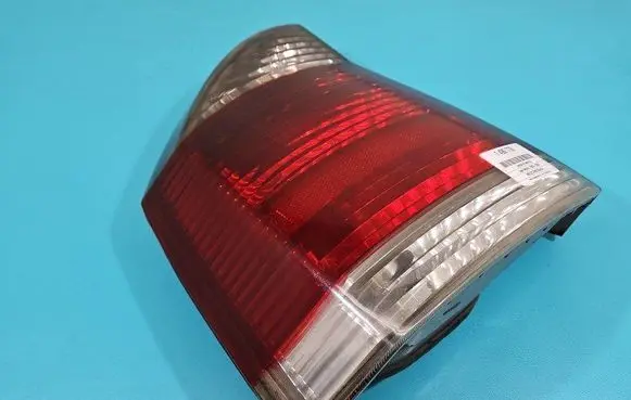 Rear/tail lights