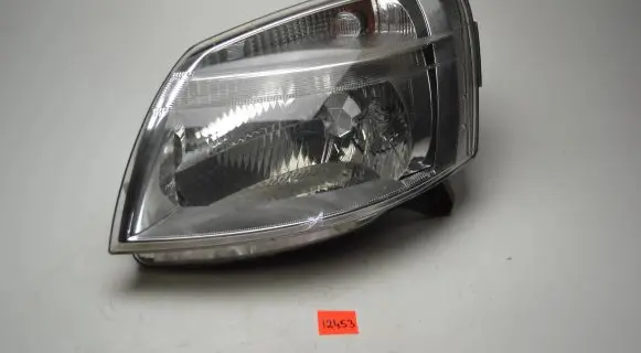 Peugeot Partner Headlight/headlamp 1EG01019601