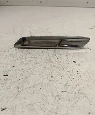 BMW 5 F10 F11 Front fender indicator light 7154168