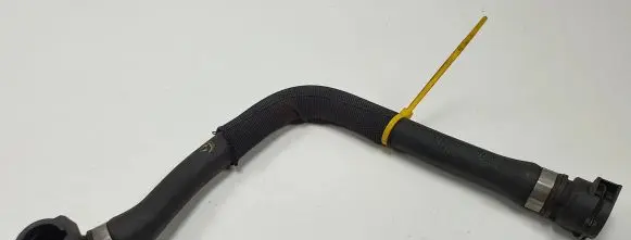BMW 7 E65 E66 Engine coolant pipe/hose 7508014