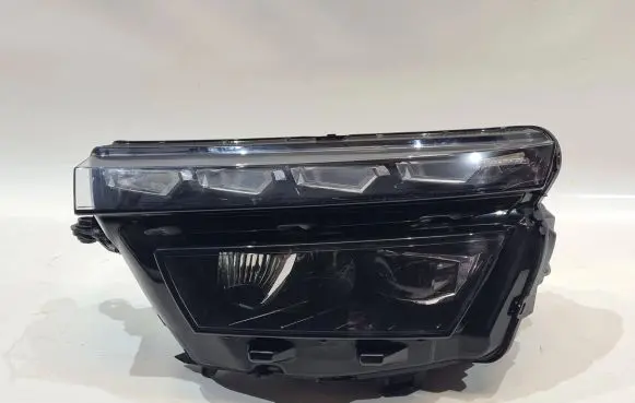 Skoda Kamiq Headlight/headlamp 658941015B