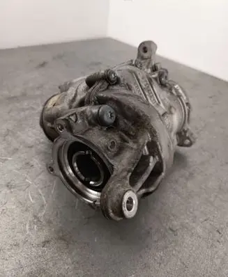 BMW X1 F48 F49 Front differential P07646488908 80556732 4460410142