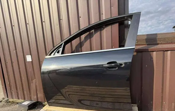 Opel Insignia A Front door