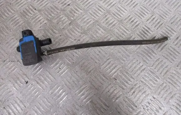 Skoda Rapid (120G, 130G, 135G) Exhaust gas pressure sensor 10R036340