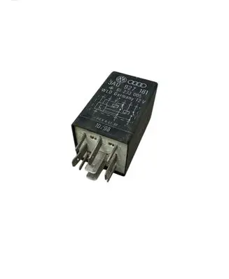 Audi A4 S4 B5 8D Other relay 3A0927181 61233005