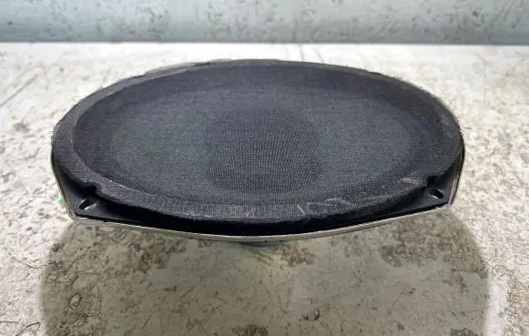 Jeep Cherokee Front door speaker 05091019AB 45301 EASA23D22A4