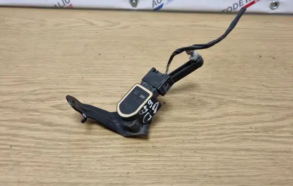 BMW X5 E70 Headlight/headlamp level sensor 6778813