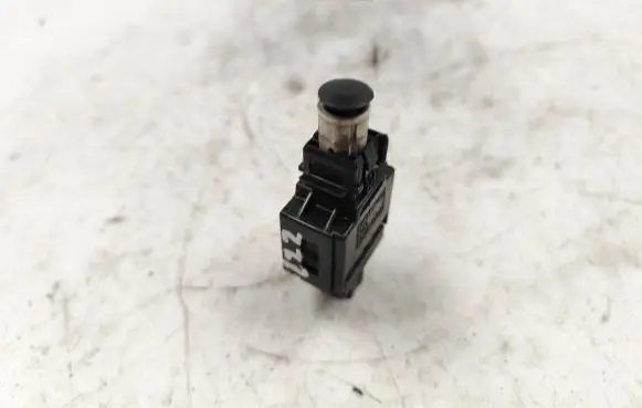 Volvo S80 Brake pedal sensor switch 9442070