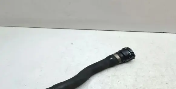 BMW X5 E70 Engine coolant pipe/hose