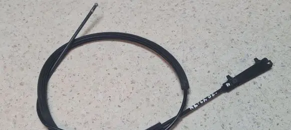 Seat Altea Engine bonnet/hood lock release cable 5P1823535A
