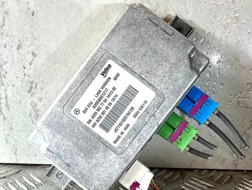 Mercedes-Benz C AMG W205 Camera control unit module A2059001217 A2059027704