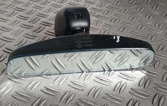 Rear view mirror (interior)