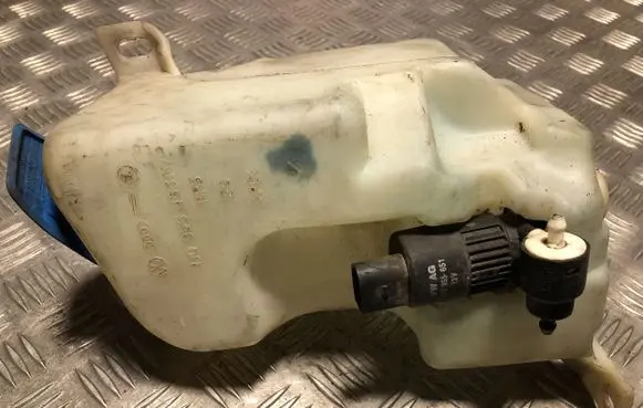 Audi A3 S3 8L Windshield washer fluid reservoir/tank 1J0955453N