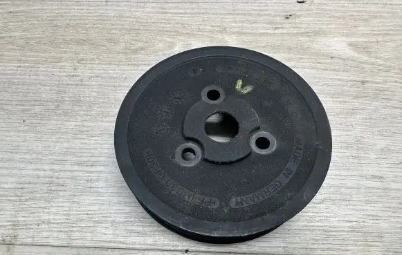 Porsche Cayenne (92A) Power steering pump pulley 7PP145235