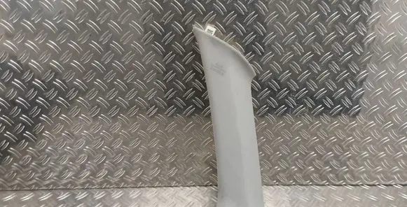 Toyota Avensis T250 (C) pillar trim 6247105080