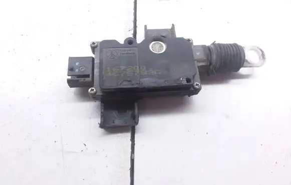 Chrysler Voyager Central locking motor 4675782G 167200